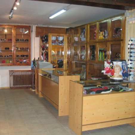 Deportes Güerri tienda de accesorios de esquí